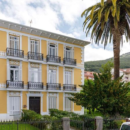 Apartamentos Casa Carre 1893 Santoña المظهر الخارجي الصورة